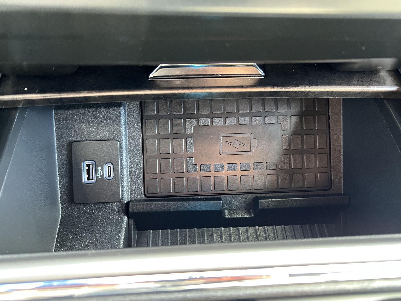 2022 Ford Super Duty F-250 SRW LARIAT