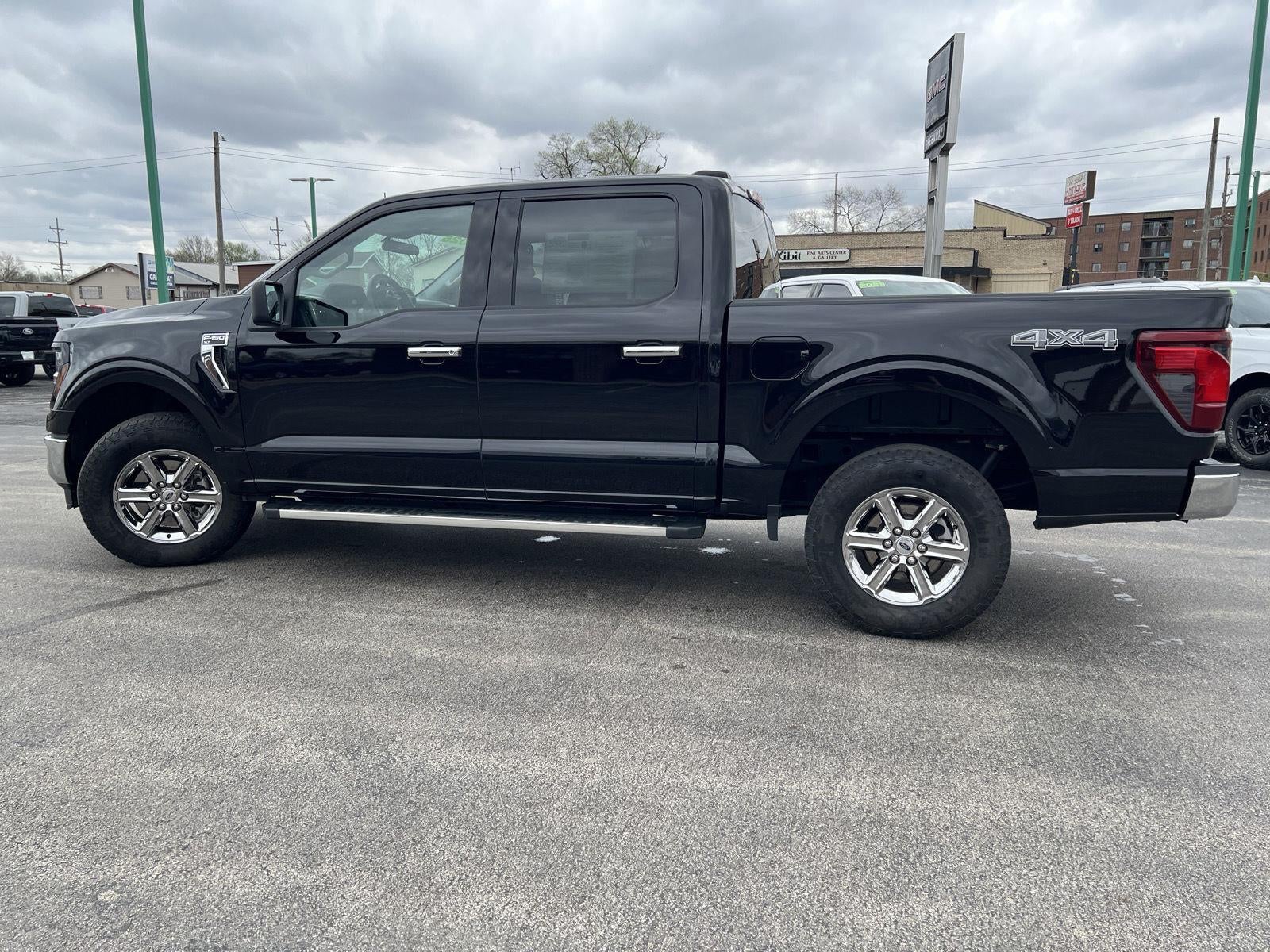 2025 Ford F-150 XLT