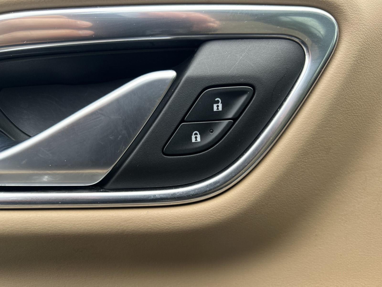 2022 Chevrolet Tahoe Premier - Photo 13