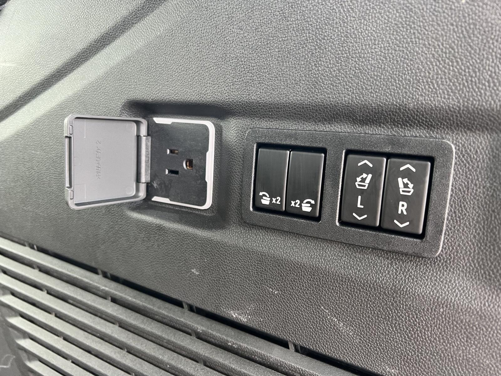 2022 Chevrolet Tahoe Premier - Photo 53