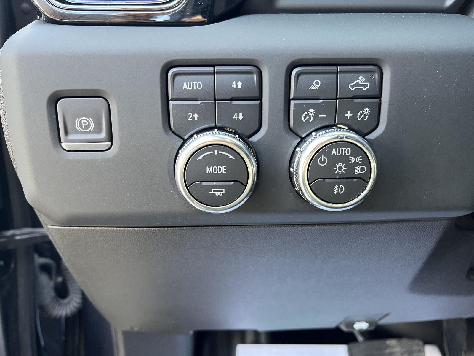 2024 GMC Sierra 2500HD AT4