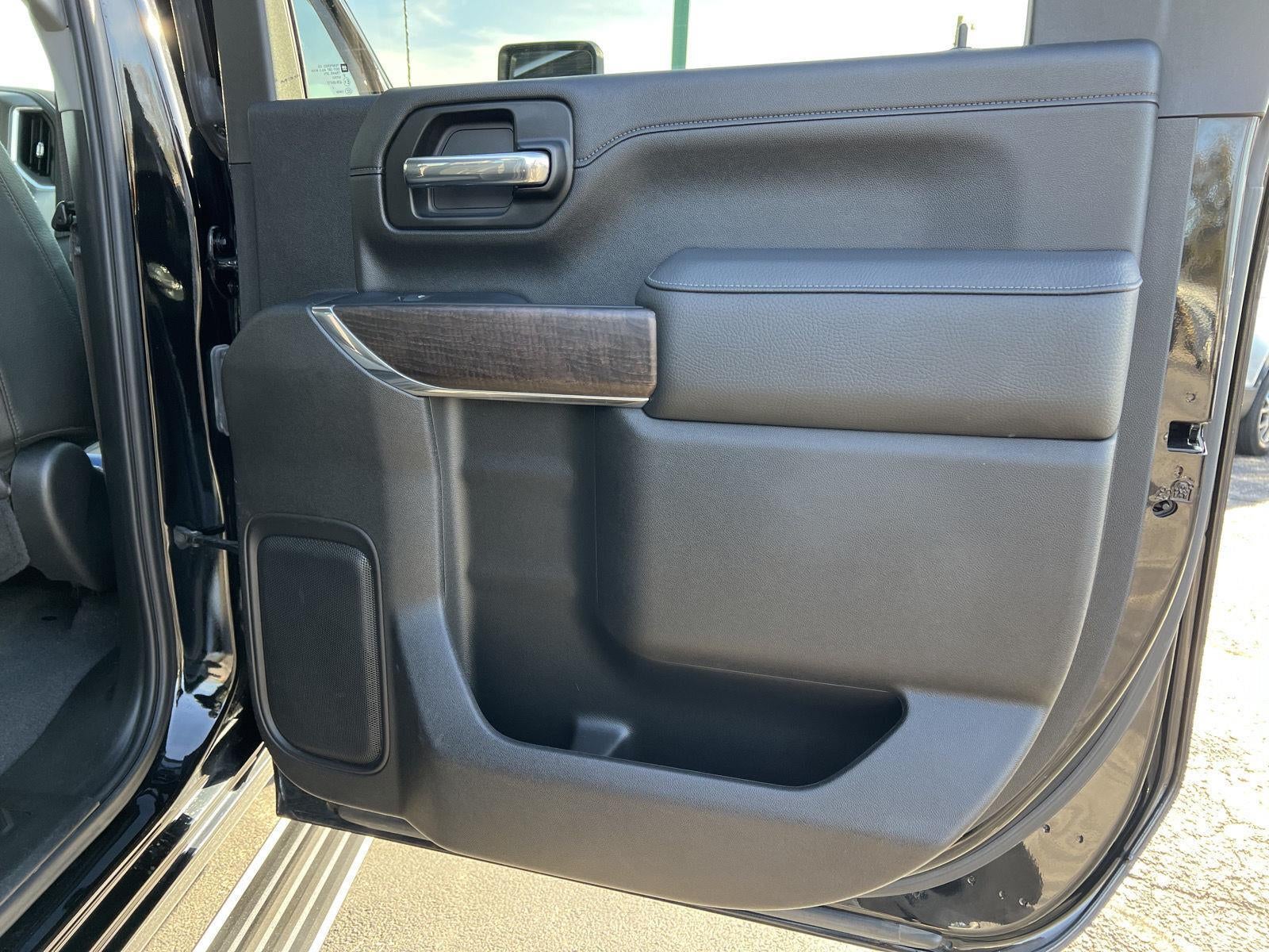 2023 GMC Sierra 2500HD Denali