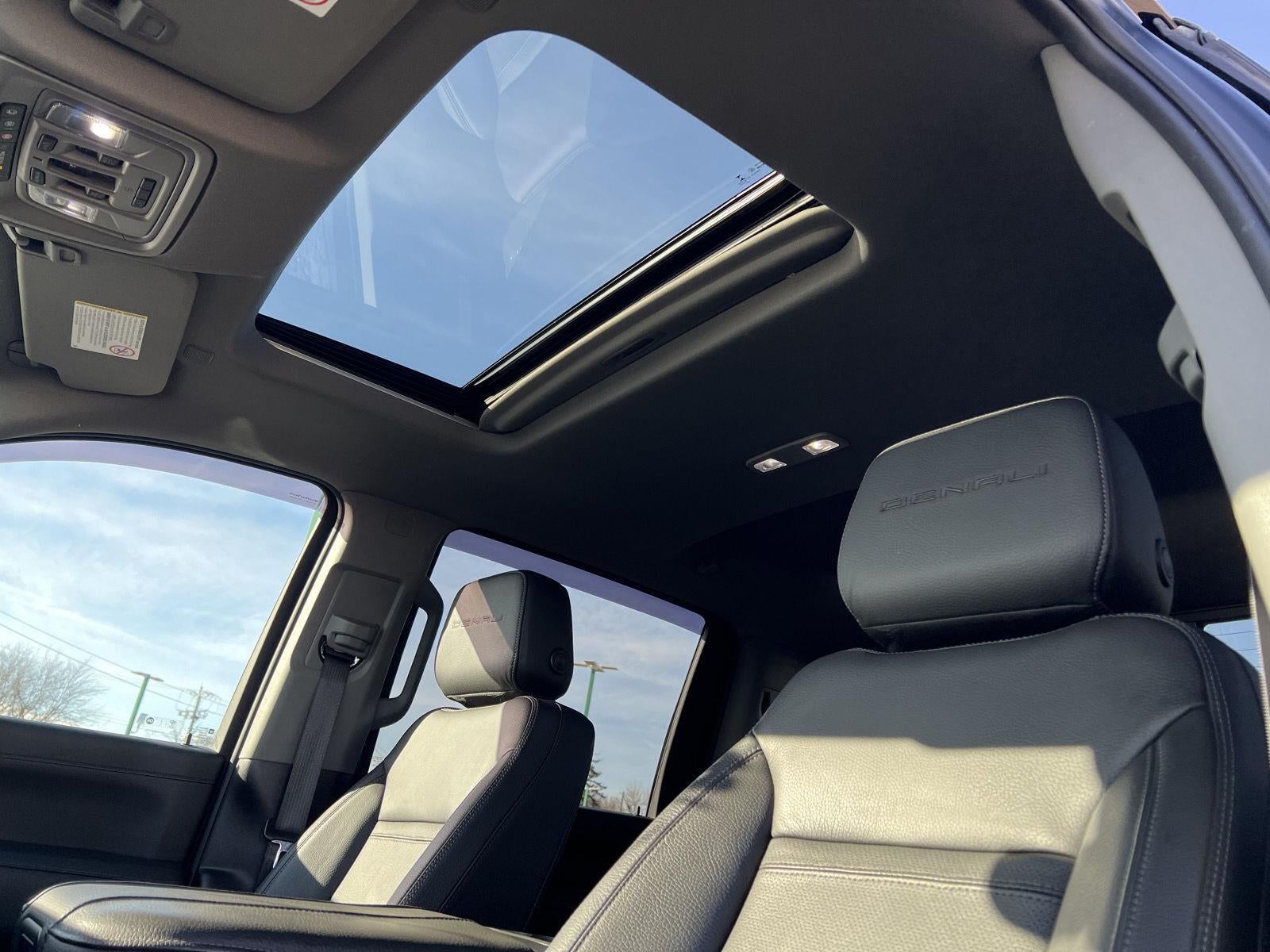 2023 GMC Sierra 2500HD Denali