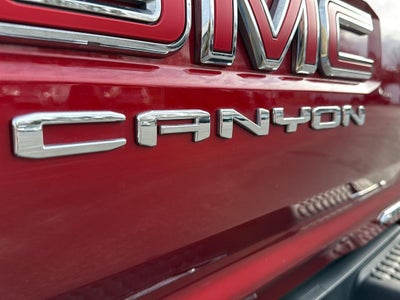 2024 GMC Canyon 4WD AT4