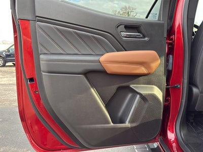 2024 GMC Canyon 4WD AT4