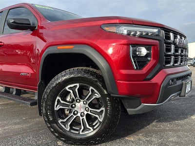 2024 GMC Canyon 4WD AT4