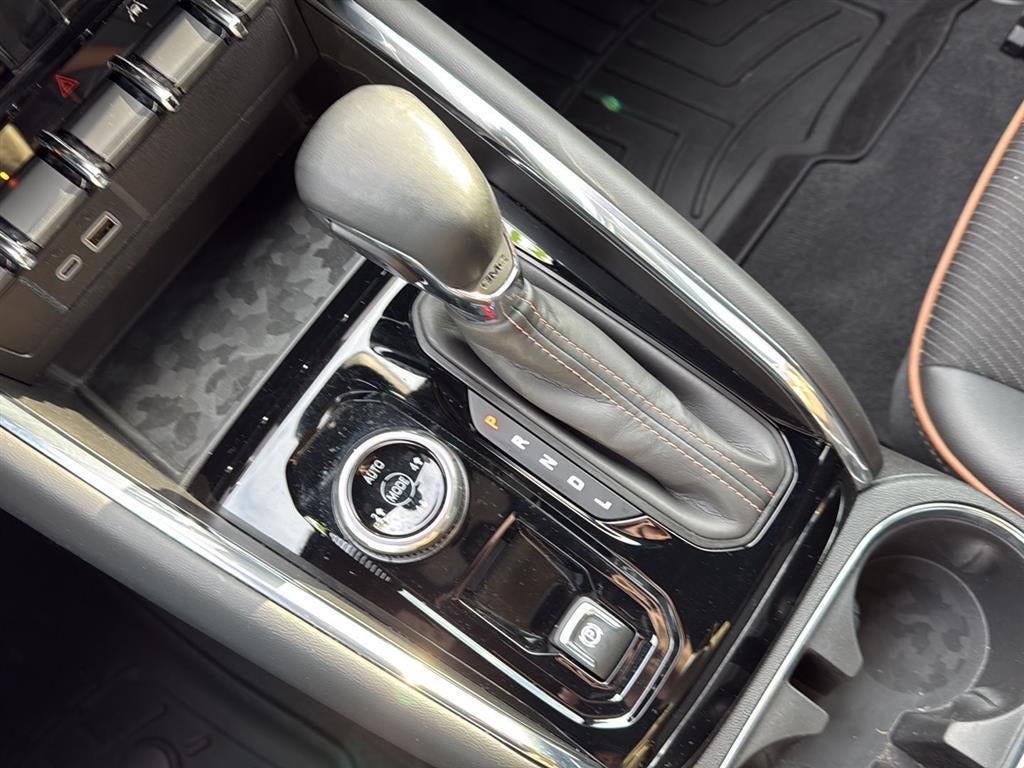 2024 GMC Canyon 4WD AT4