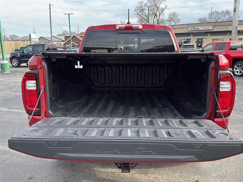 2024 GMC Canyon 4WD AT4