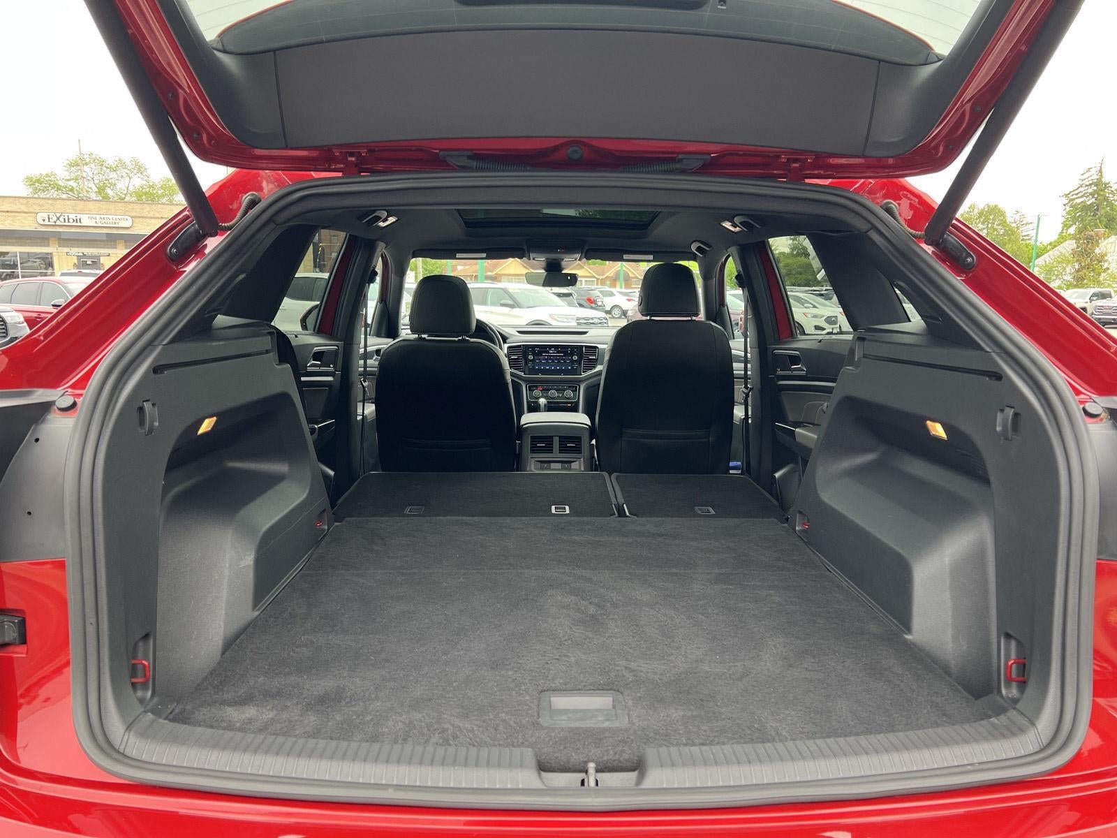 2021 Volkswagen Atlas Cross Sport 3.6L V6 SEL Premium R-Line