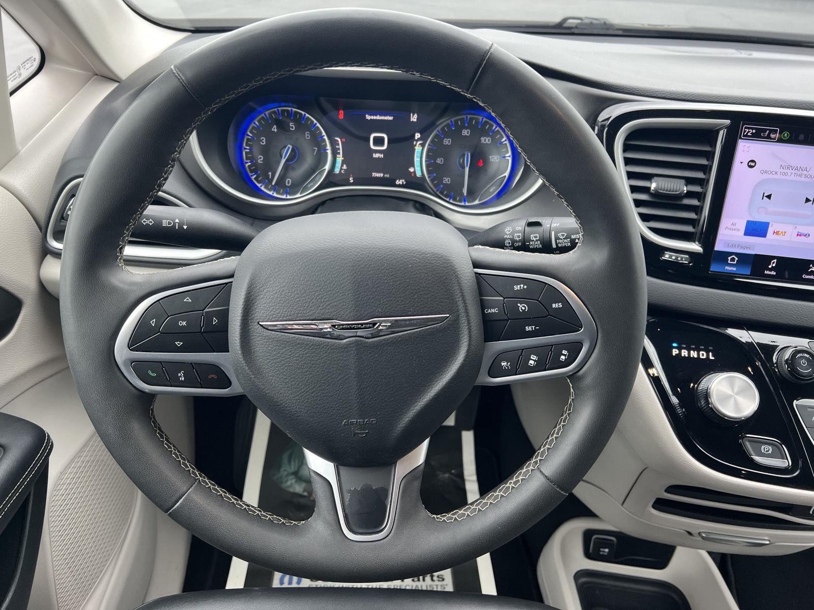 2024 Chrysler Pacifica Touring L