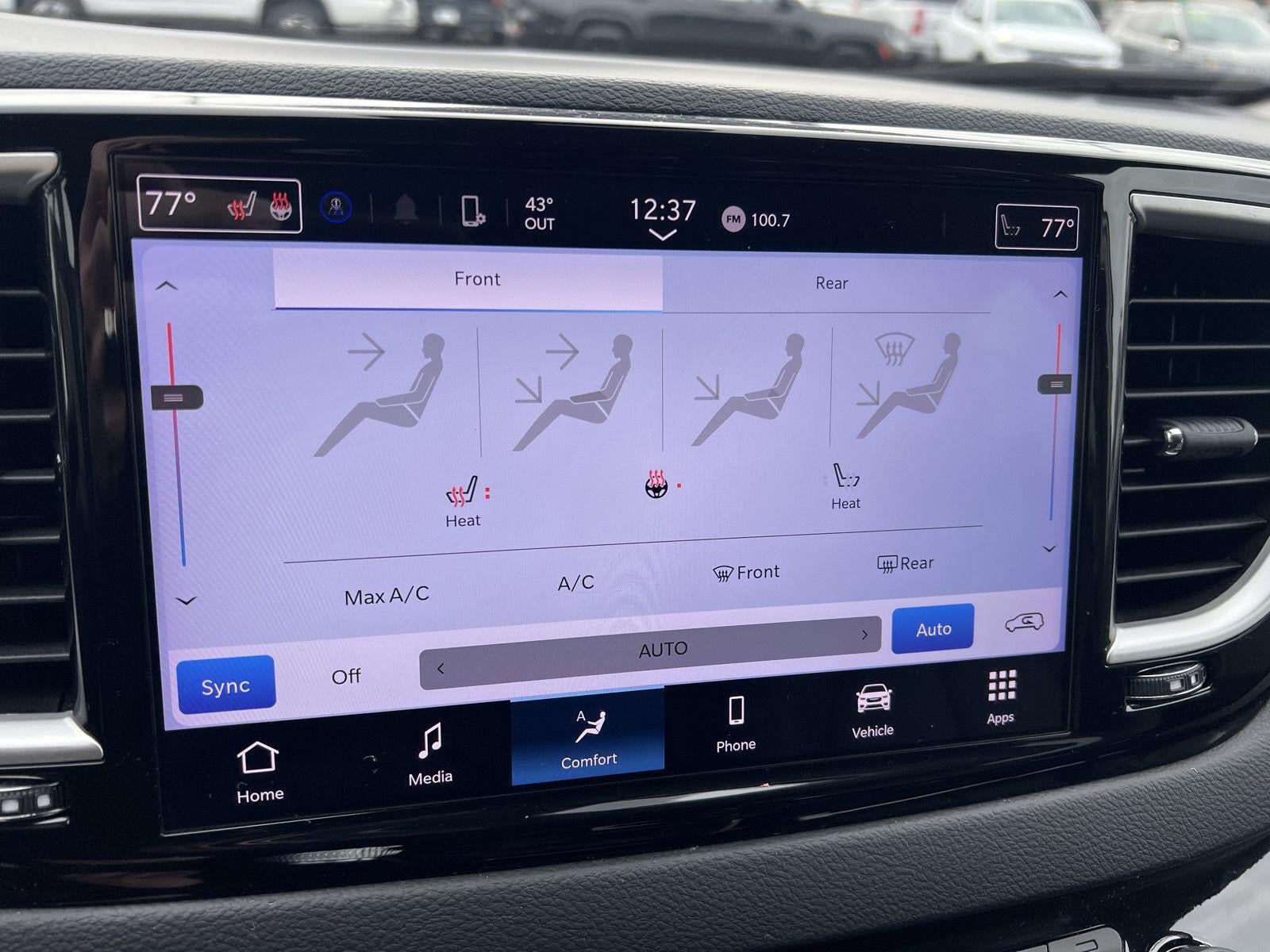 2024 Chrysler Pacifica Touring L