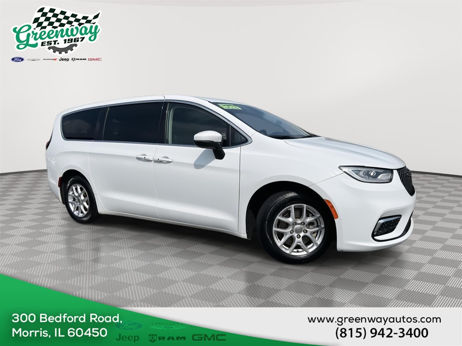 2023 Chrysler Pacifica Touring L