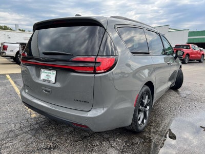 2025 Chrysler Pacifica Limited
