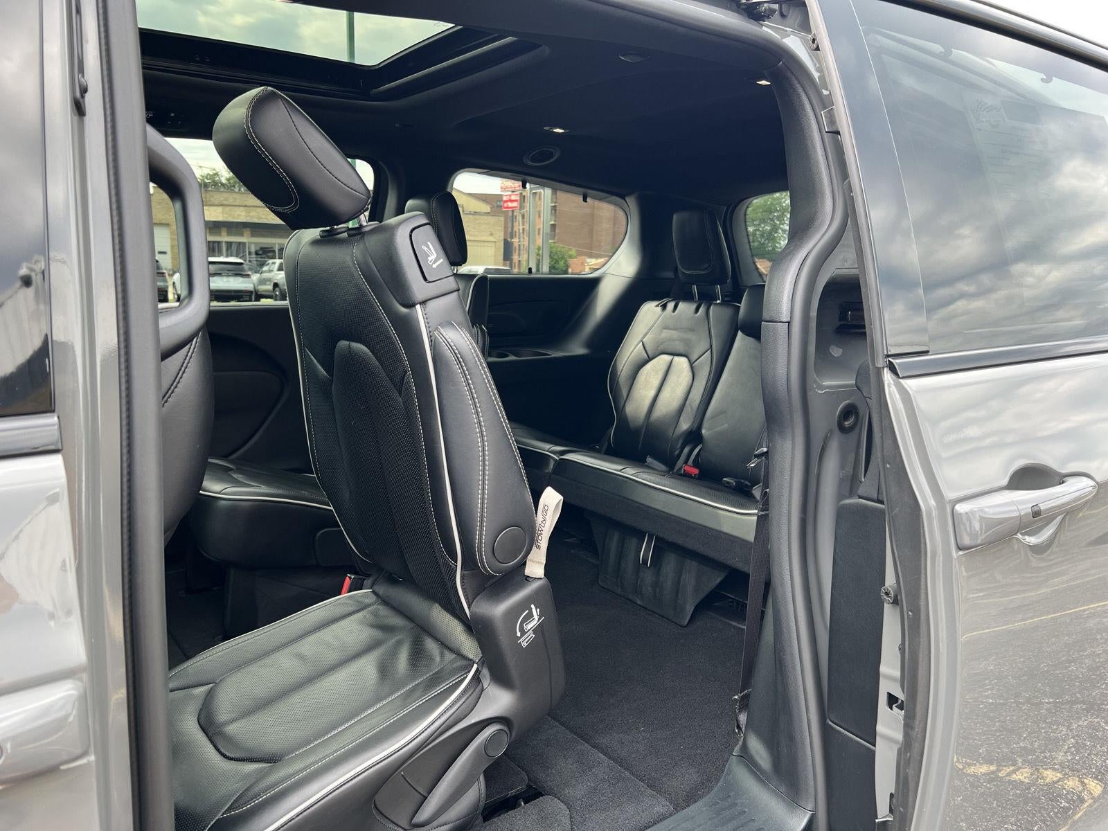 2025 Chrysler Pacifica Limited