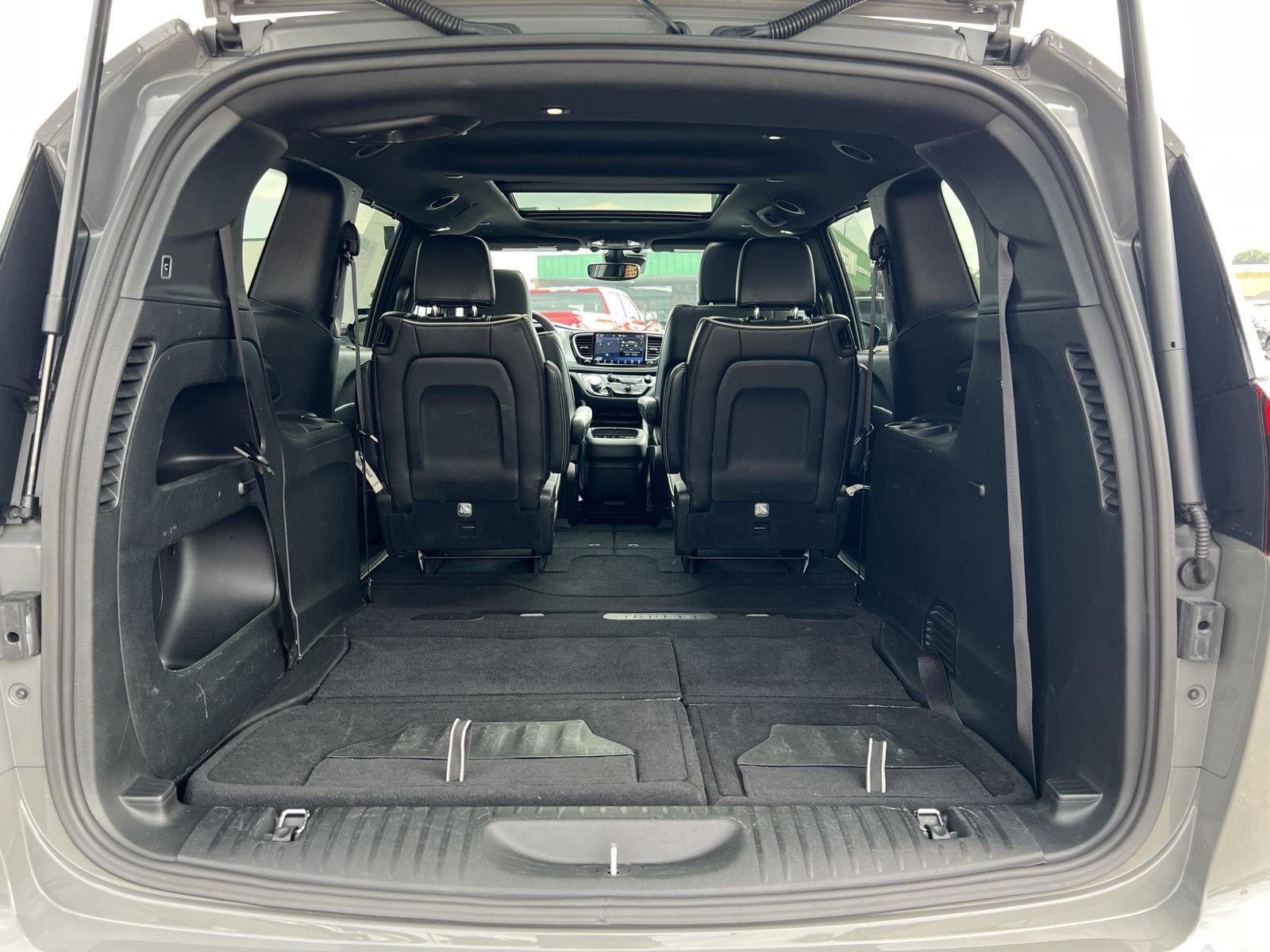 2025 Chrysler Pacifica Limited