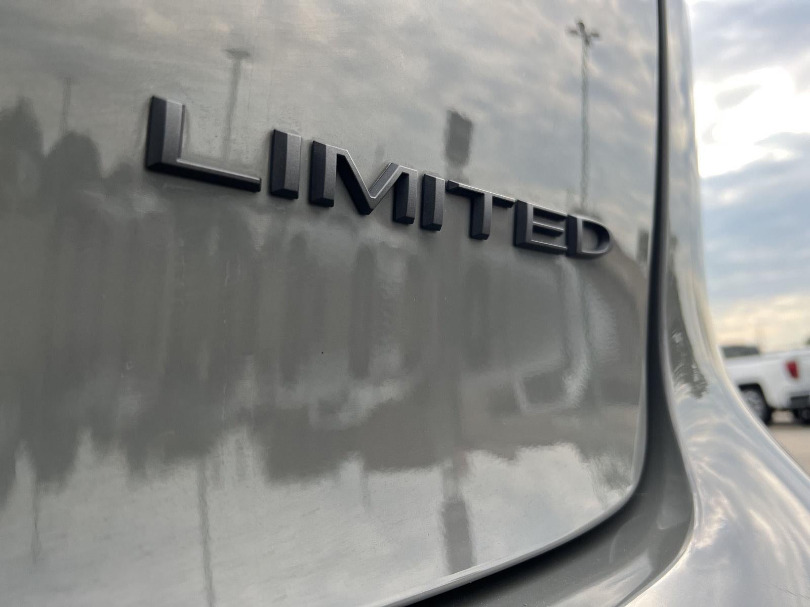 2025 Chrysler Pacifica Limited