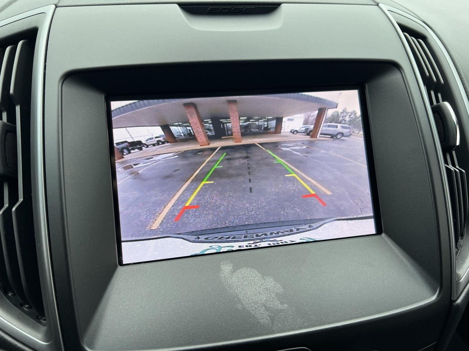 2020 Ford Edge SE