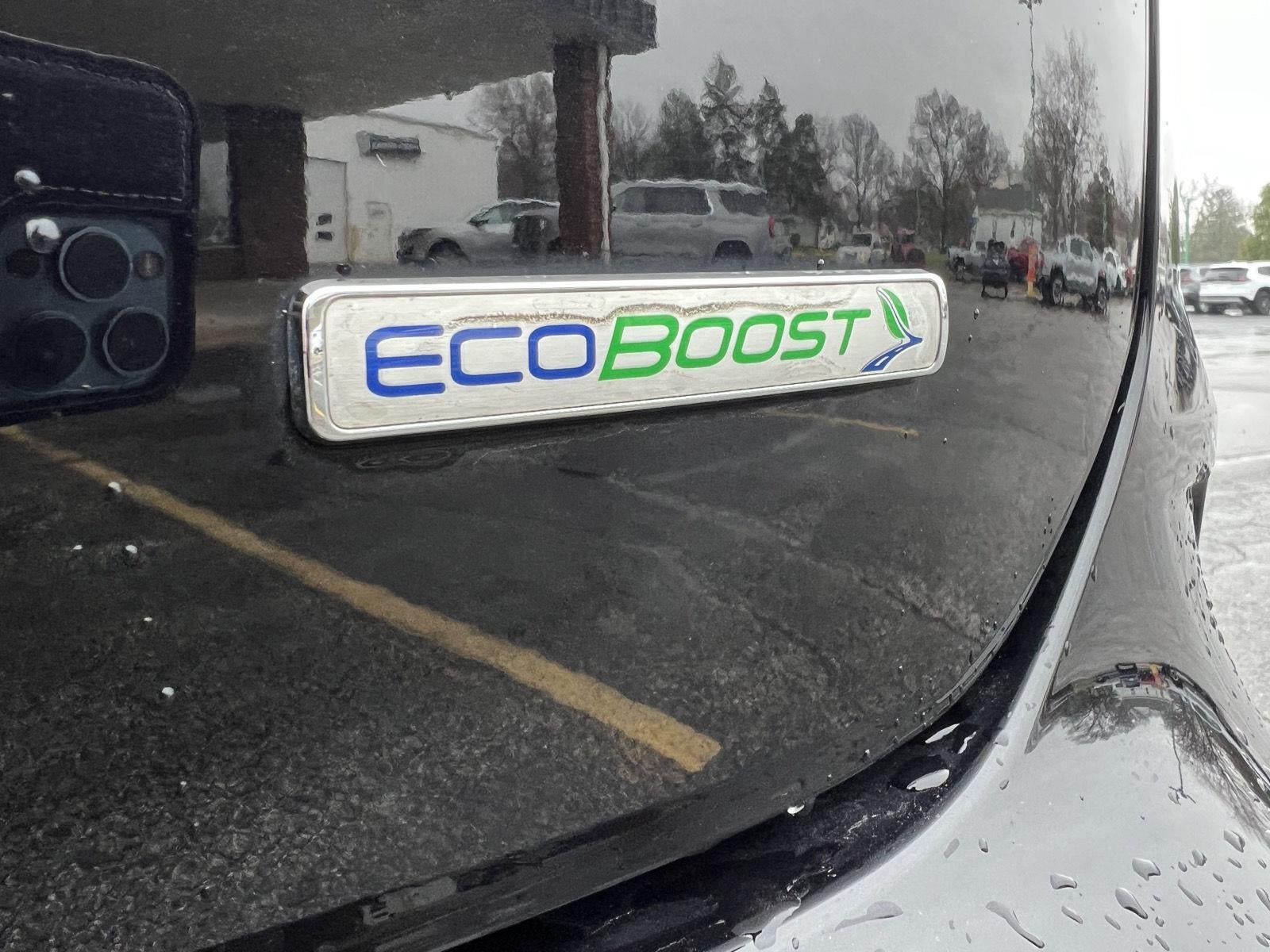 2020 Ford Edge SE