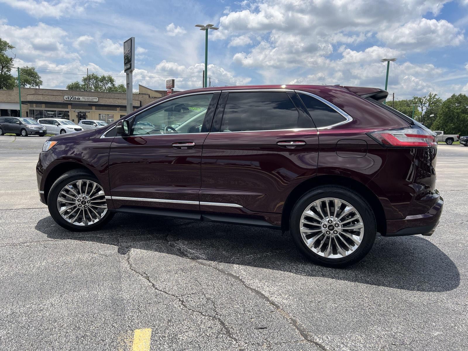 2024 Ford Edge Titanium