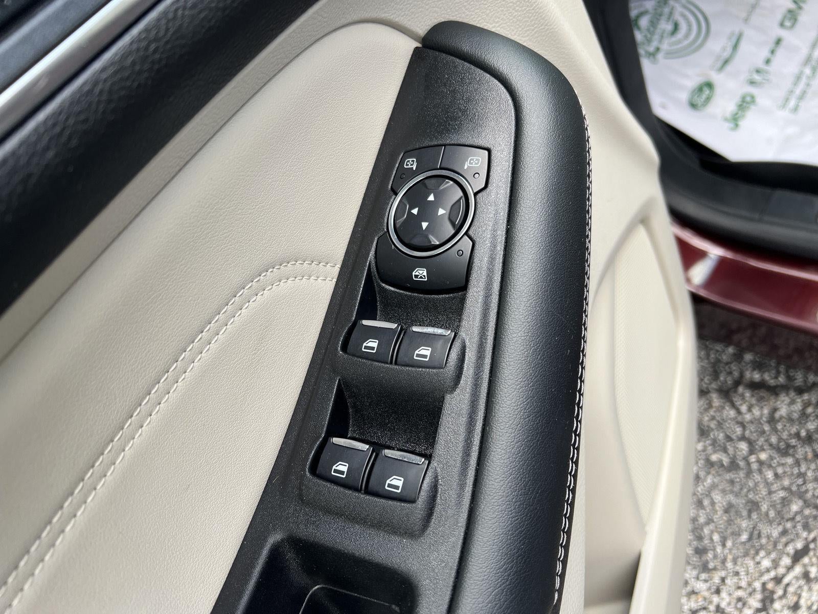 2024 Ford Edge Titanium