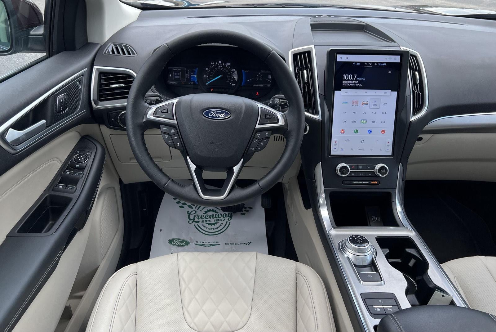 2024 Ford Edge Titanium