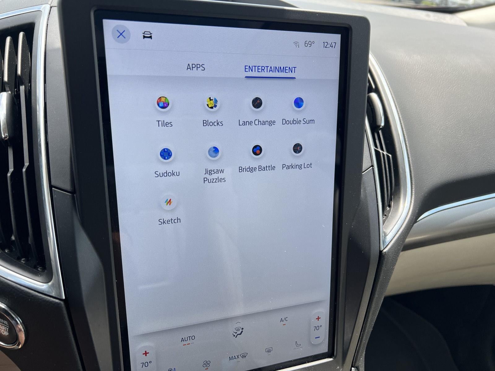 2024 Ford Edge Titanium