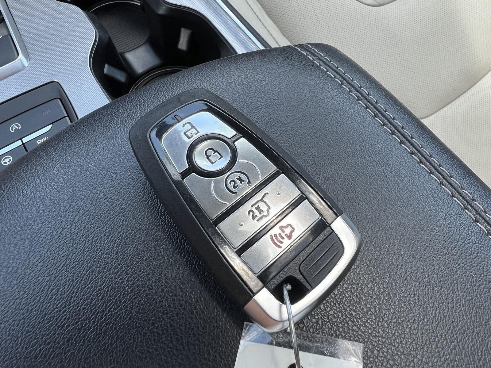2024 Ford Edge Titanium