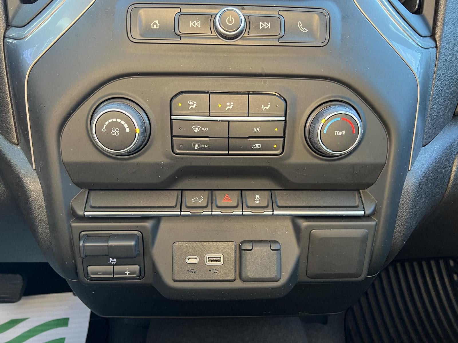 2023 Chevrolet Silverado 2500HD Custom