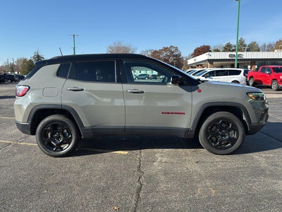 2023 Jeep Compass Trailhawk