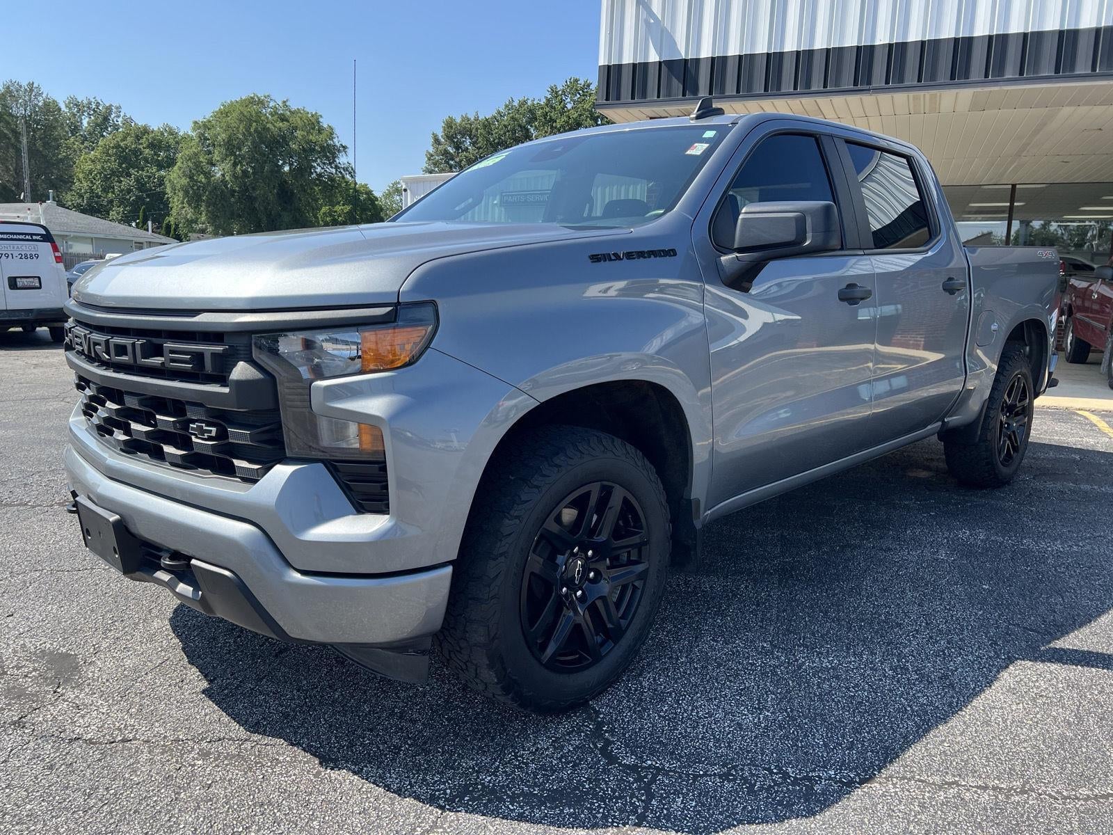 2023 Chevrolet Silverado 1500 Custom
