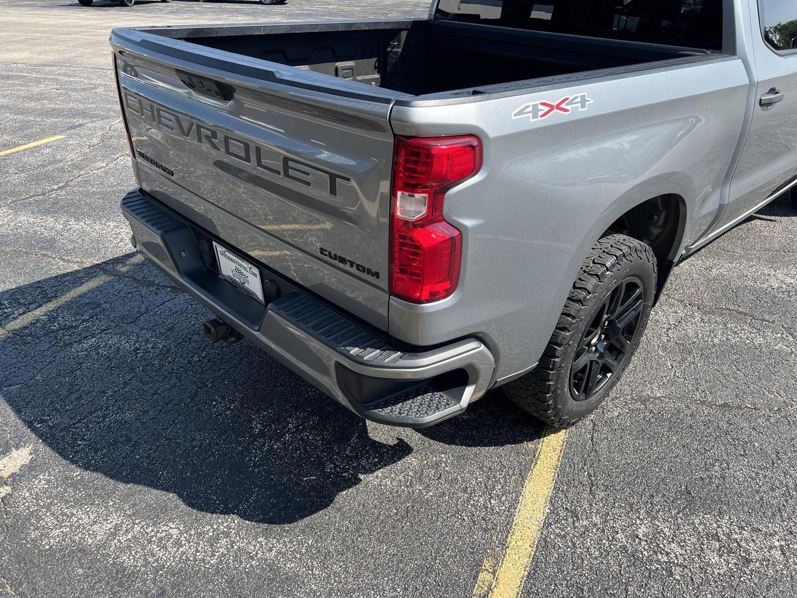 2023 Chevrolet Silverado 1500 Custom