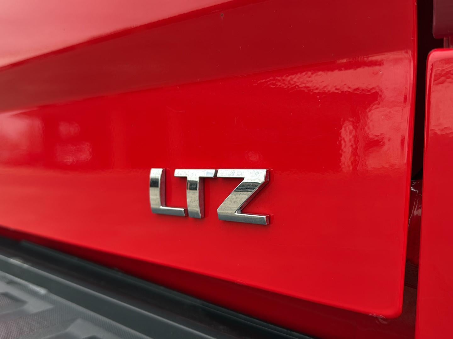 2016 Chevrolet SILVERADO 1500 LTZ