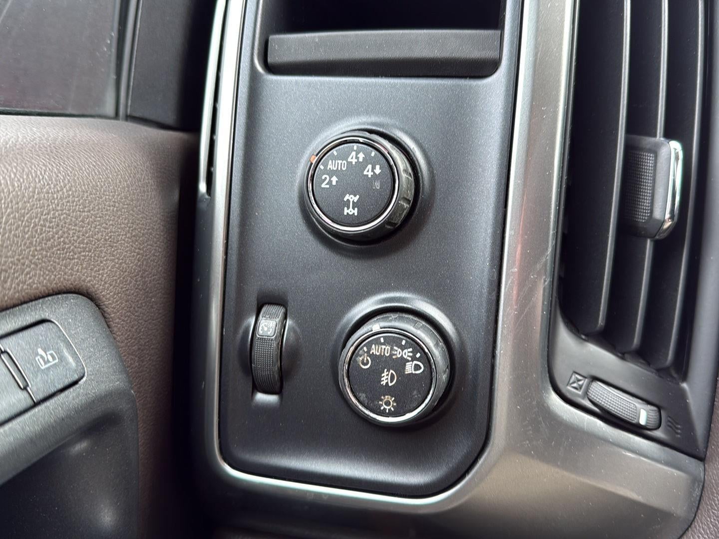 2016 Chevrolet SILVERADO 1500 LTZ