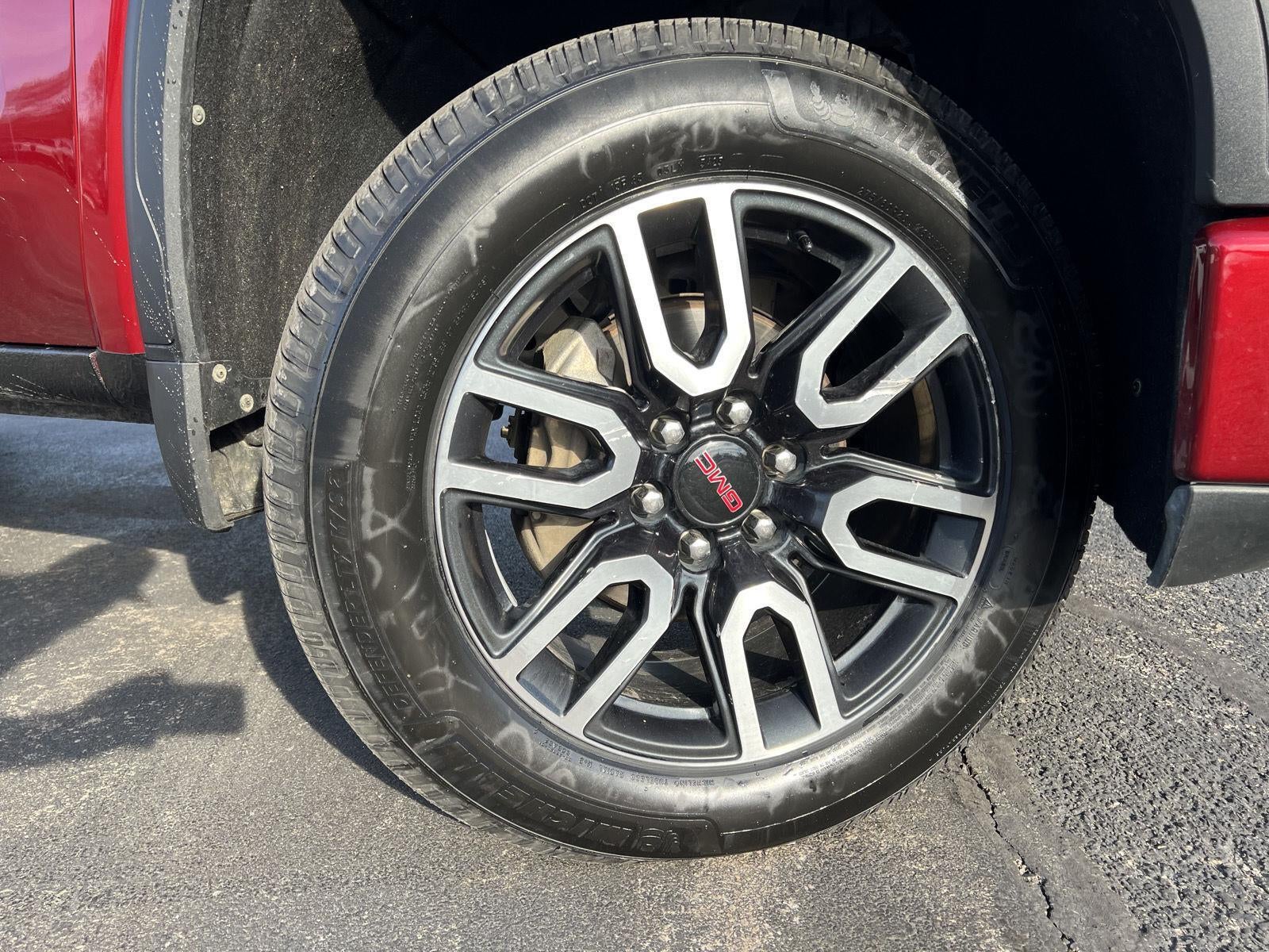 2021 GMC Sierra 1500 AT4