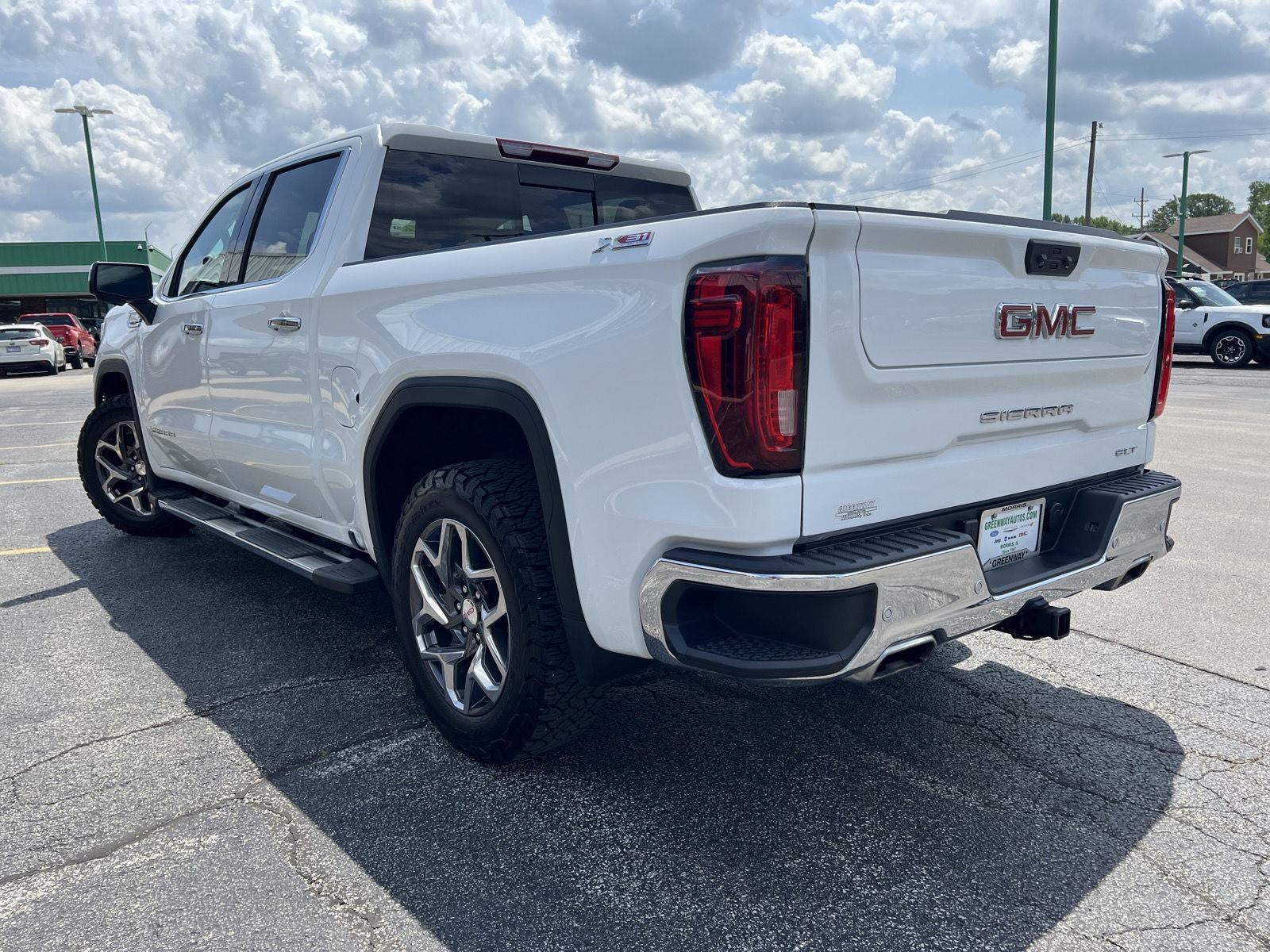 2023 GMC Sierra 1500 SLT