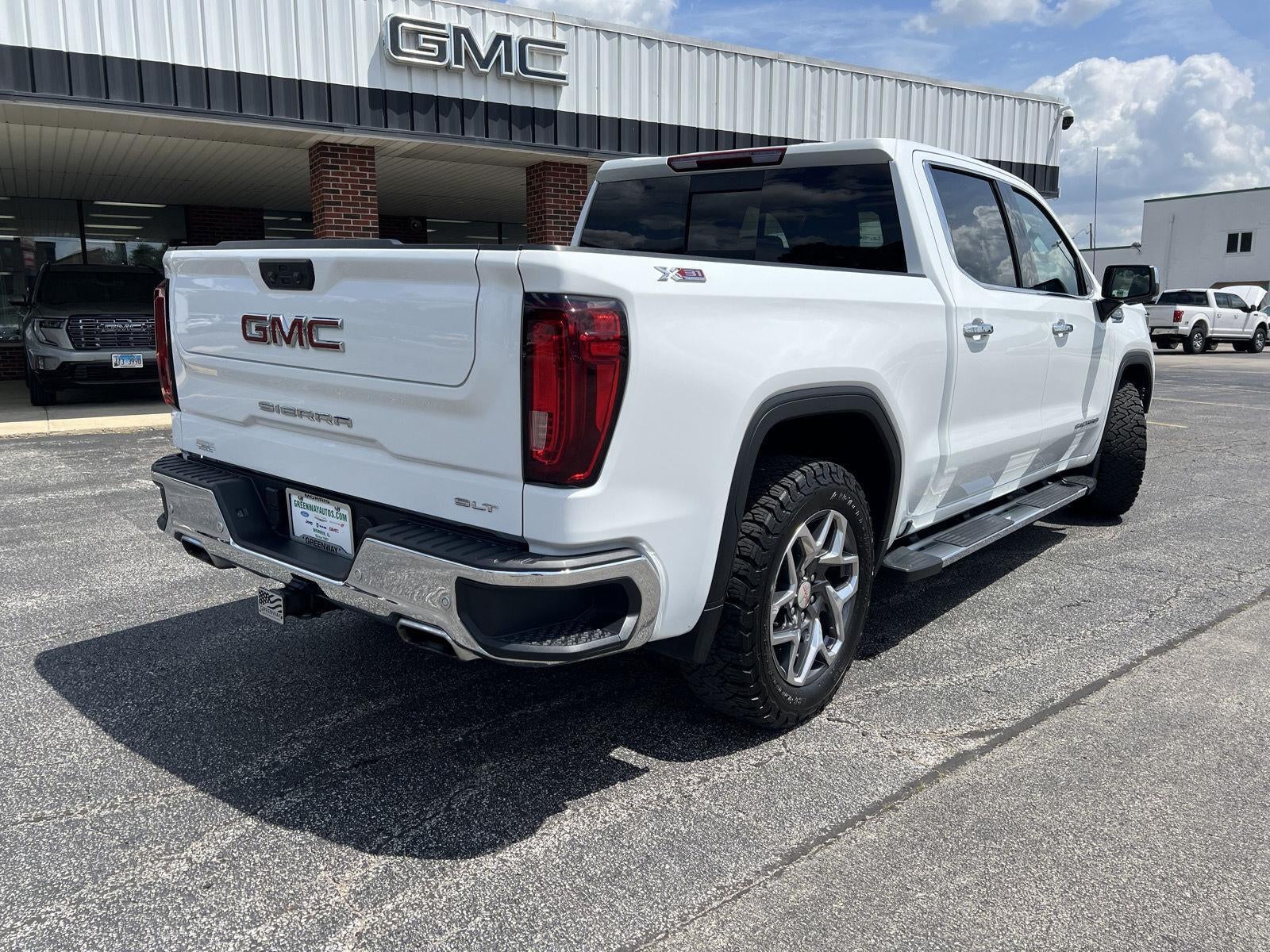 2023 GMC Sierra 1500 SLT