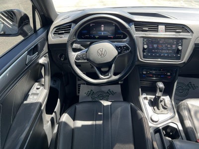 2022 Volkswagen Tiguan SE R-Line Black