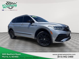 2022 Volkswagen Tiguan SE R-Line Black