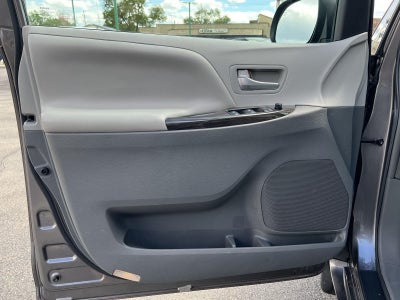 2017 Toyota Sienna Limited