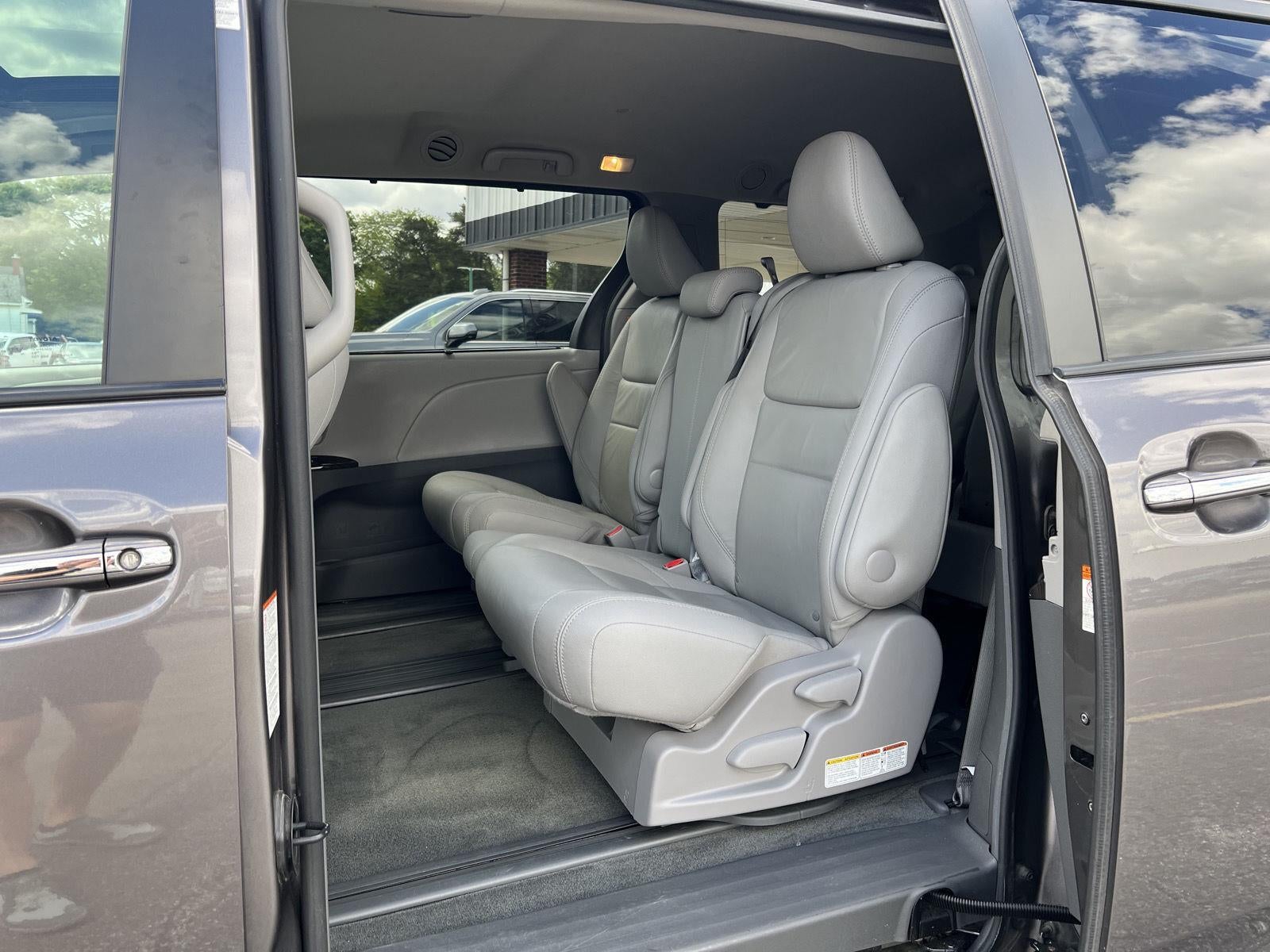2017 Toyota Sienna Limited