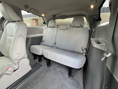 2017 Toyota Sienna Limited