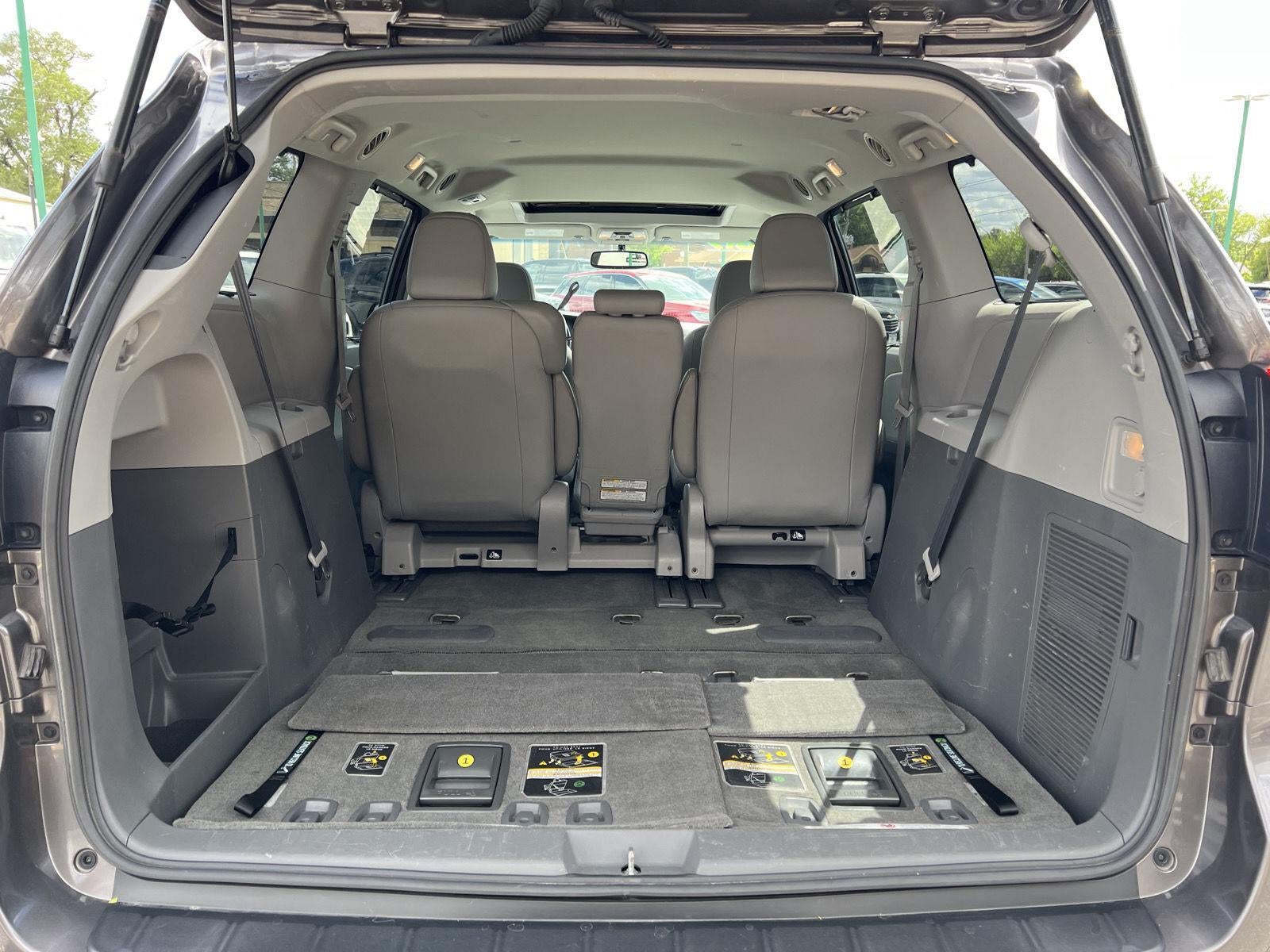 2017 Toyota Sienna Limited