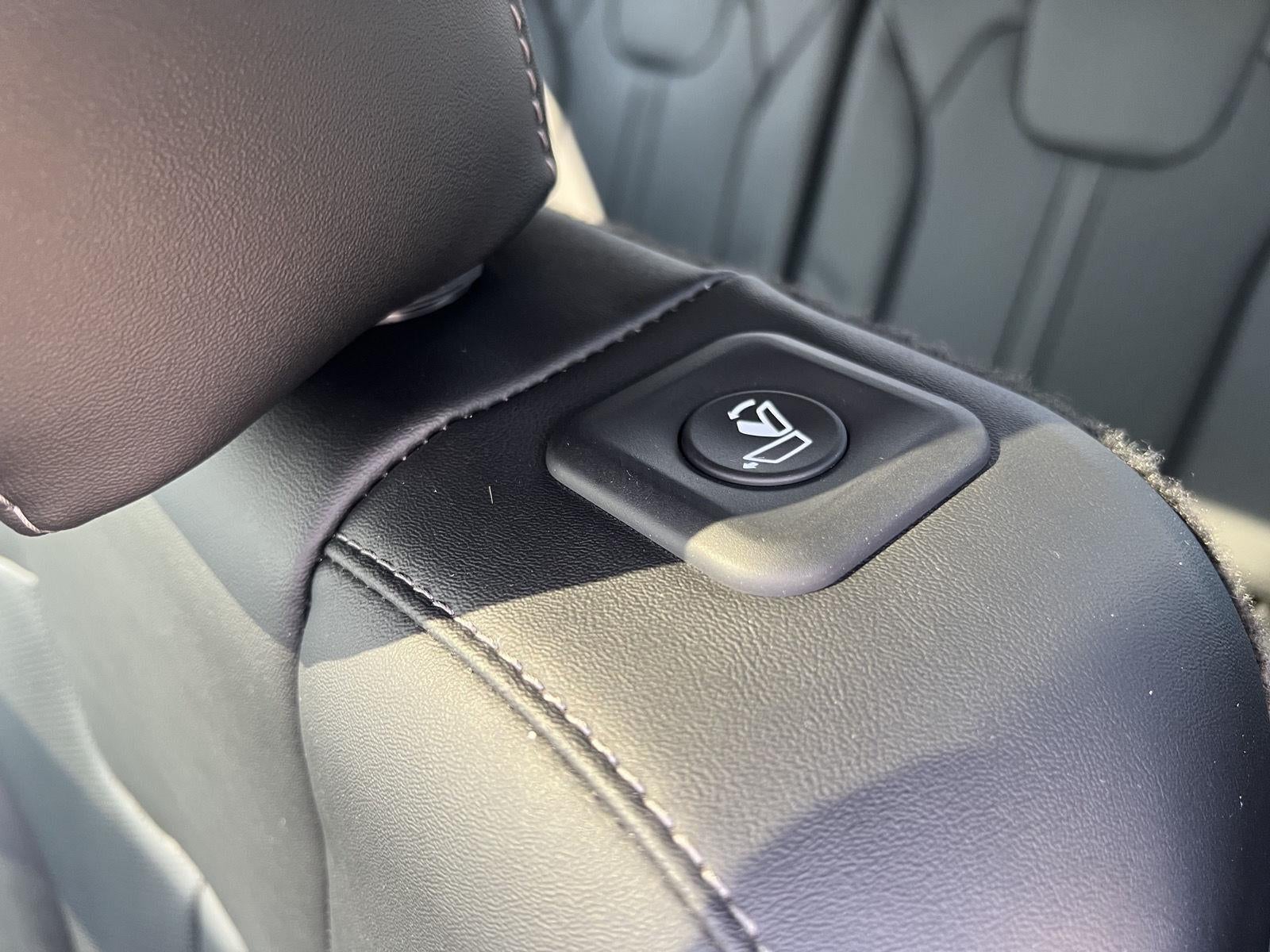 2022 Kia Sorento X-Line EX