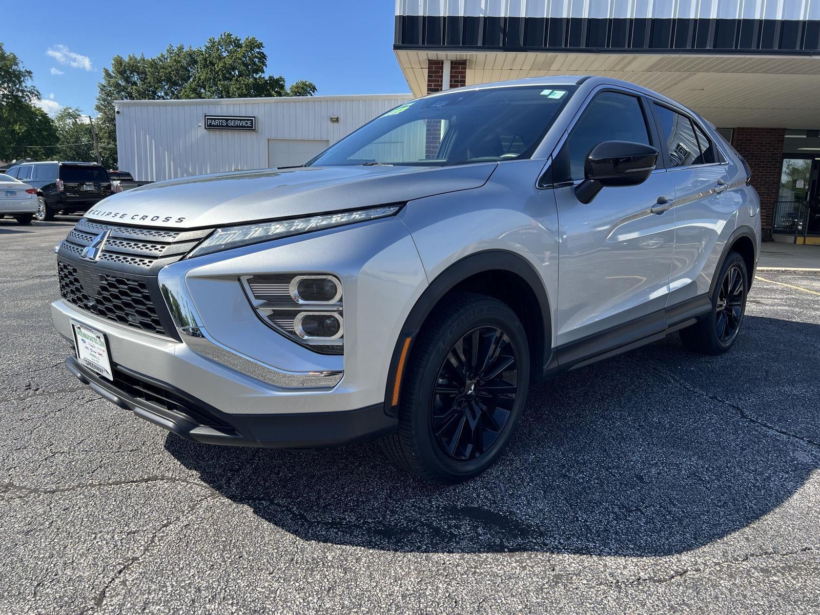 2023 Mitsubishi Eclipse Cross LE