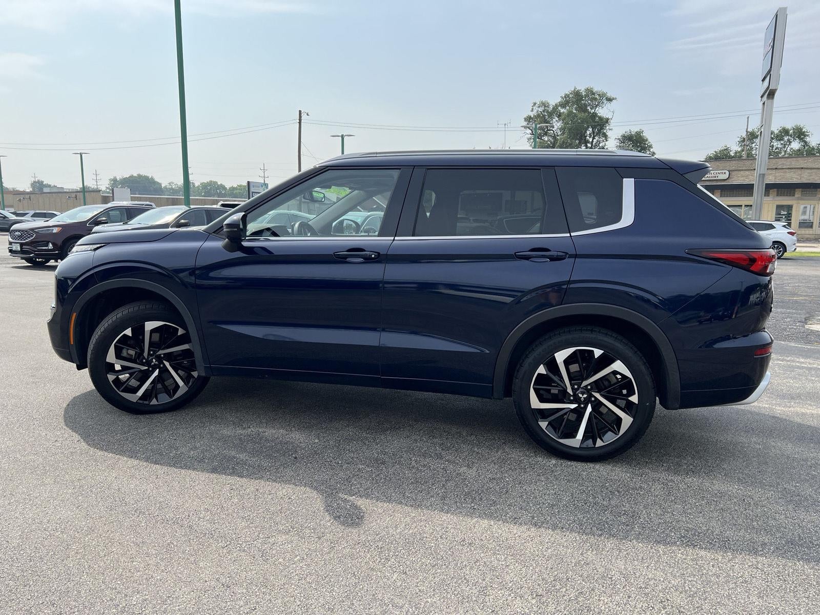 2022 Mitsubishi Outlander SEL