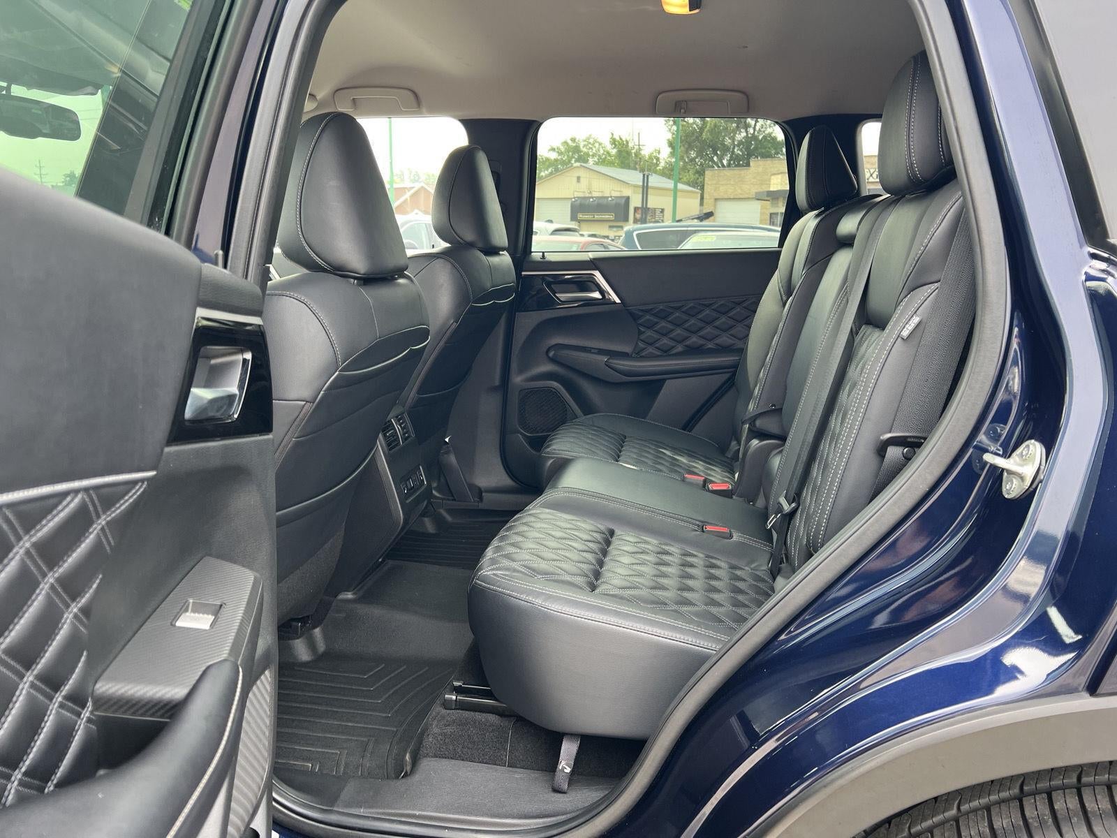 2022 Mitsubishi Outlander SEL