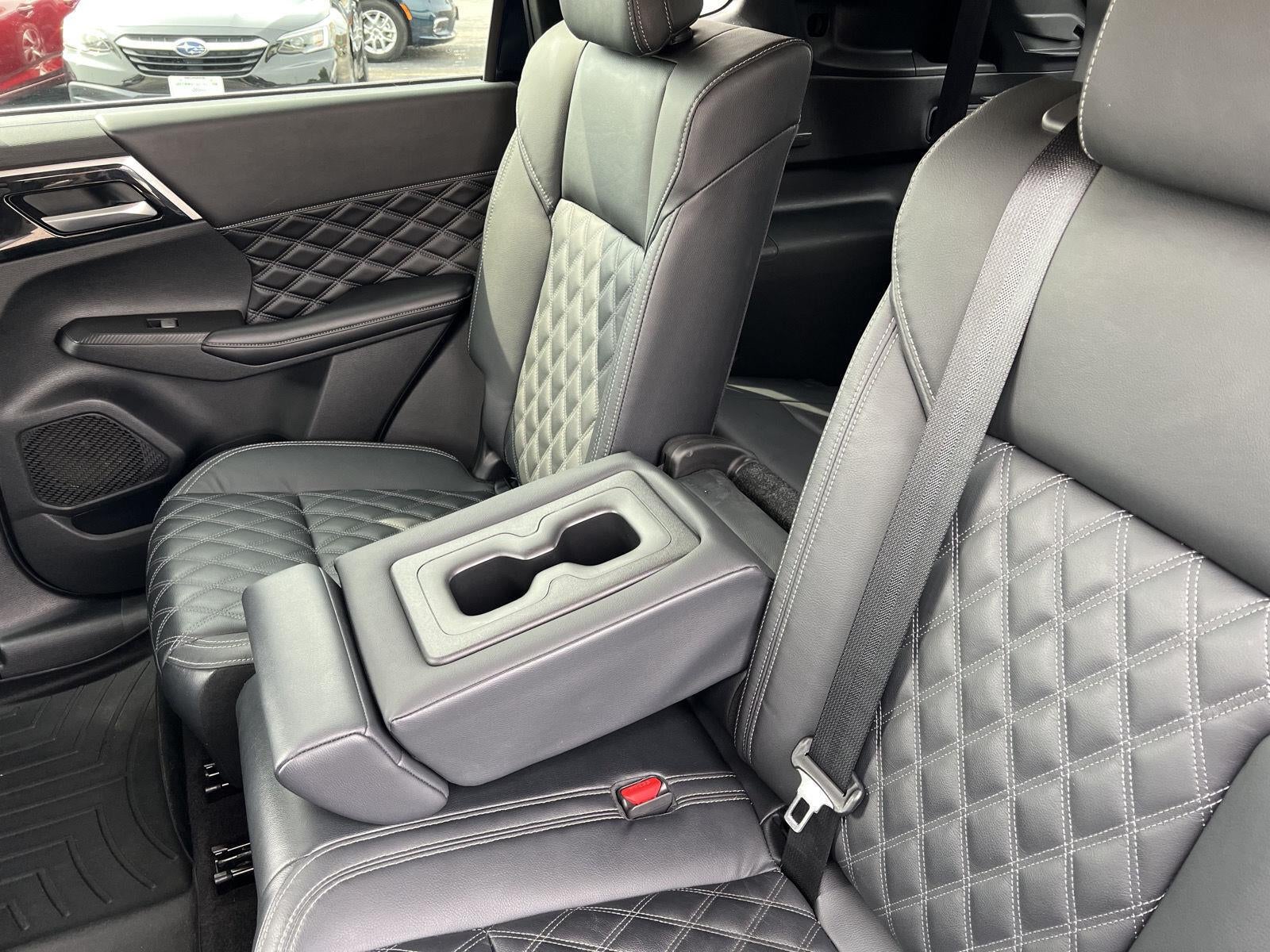 2022 Mitsubishi Outlander SEL