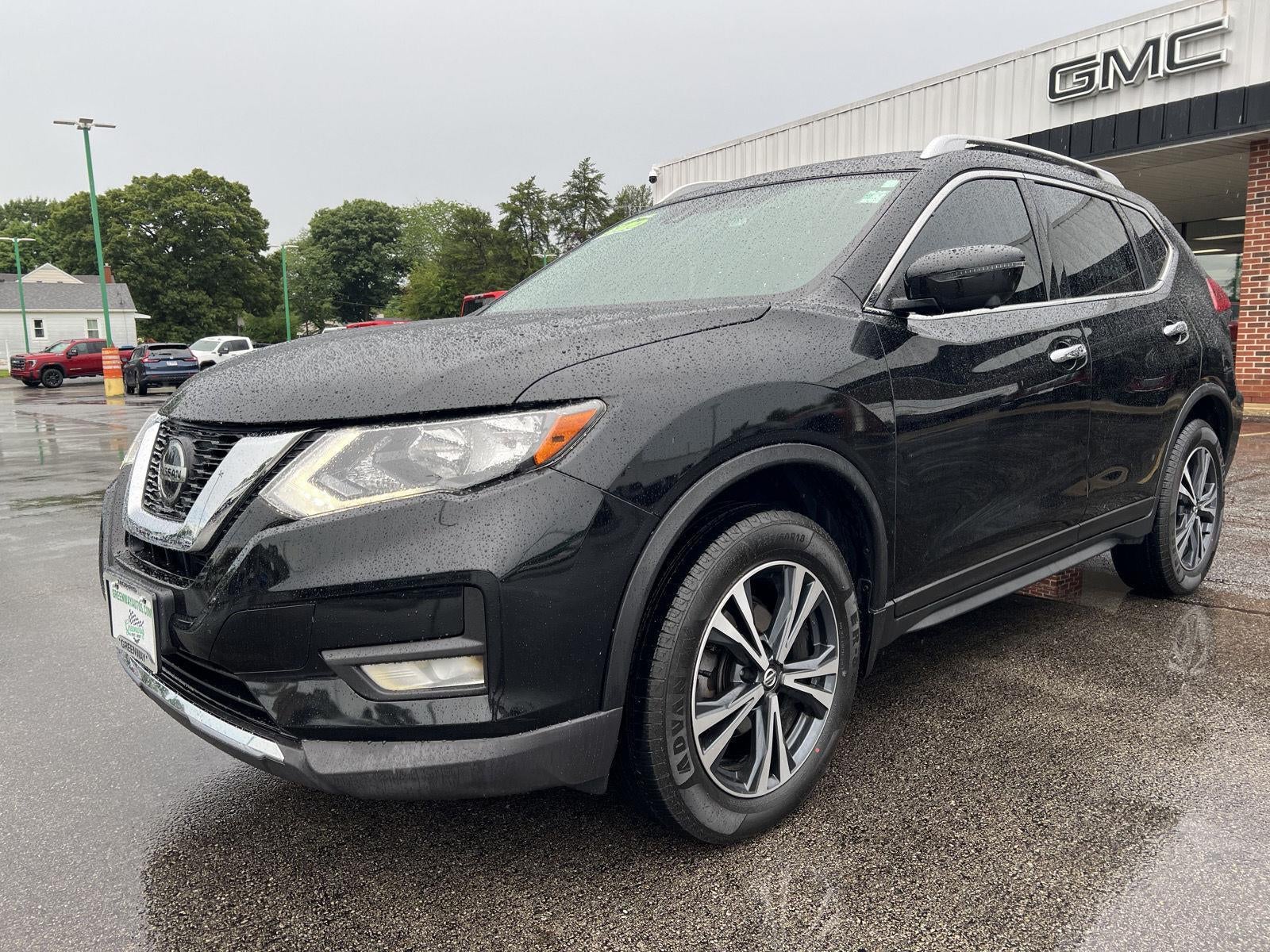 2020 Nissan Rogue SV
