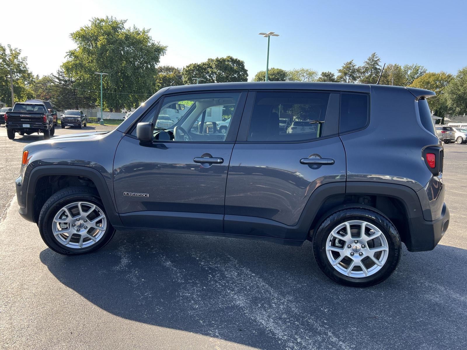 2023 Jeep Renegade Latitude